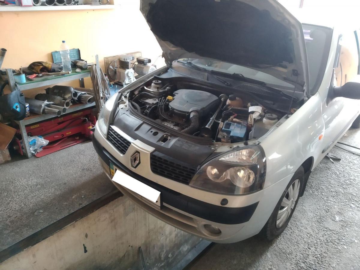 RENAULT заміна гофри. Вартість 30 $